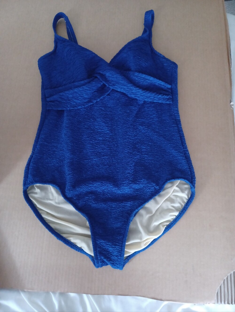 UNBRANDED RN 16687 Blue Textured Criss Cross 1 piece Swimsuit SIZE 16L  Padded.